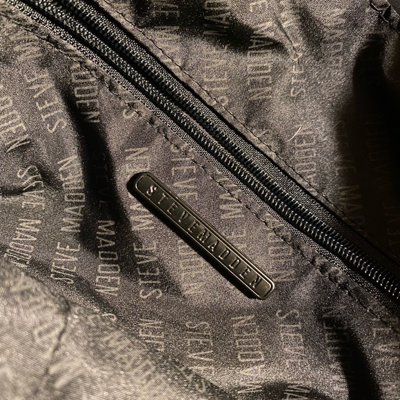 Steve Madden Quilted Black Duffel Bag - Picture 7 of 8